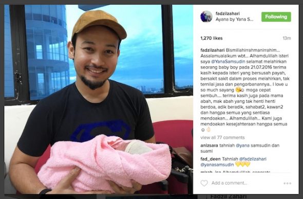 Yana Samsudin Fadzil Zahari Selamat Timang Cahaya Mata Sulung