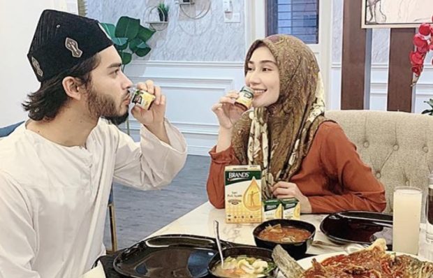 Wawa Zainal Hanya Guna Pinggan Percuma Sejak Mula Kahwin