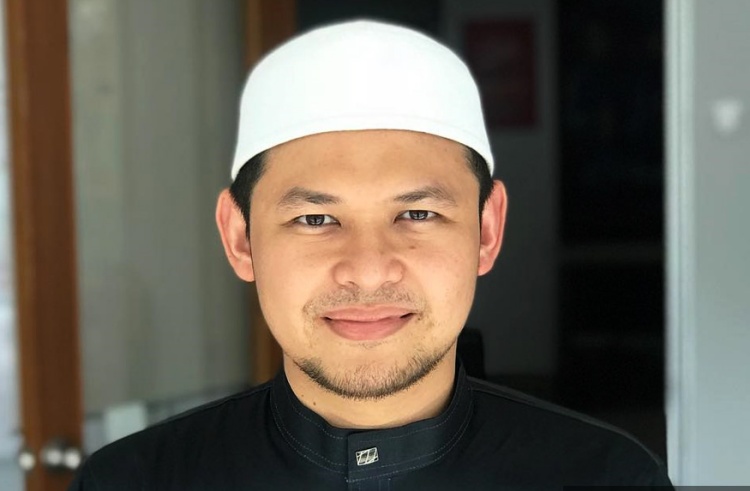 “Tutup Aurat Wajib, Tiada Alasan Tak Mahu hipokrit & Nak Jadi Diri Sendiri”