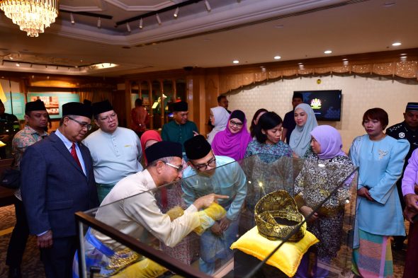 Pameran Raja Kita Bakal Memukau Mata Rakyat Dengan Koleksi Peribadi Agong Di Muzium Negara Hari Ini 12