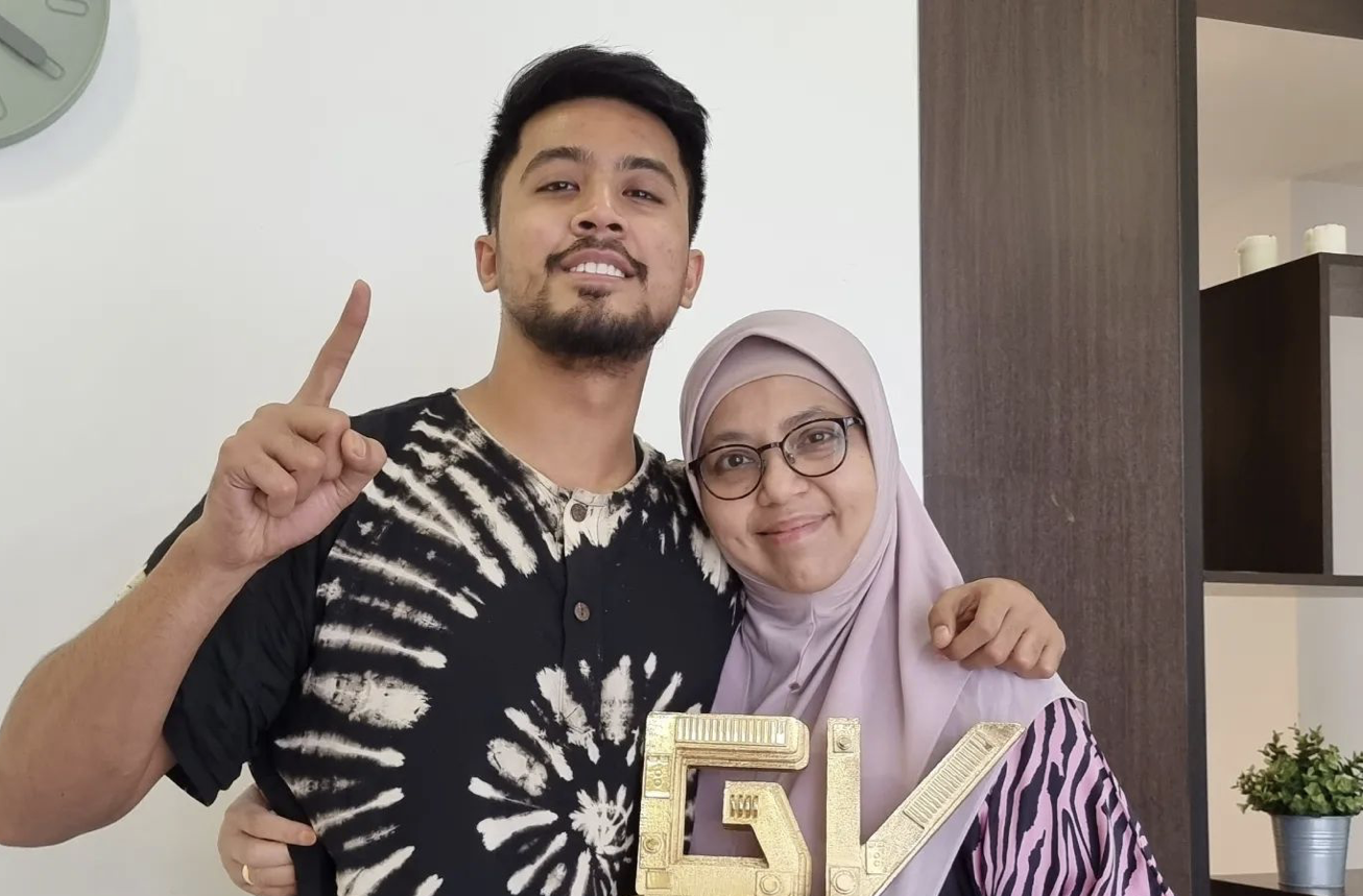 Ibu Aliff Aziz Bangga Anak Bukan Jenis Tikam Belakang