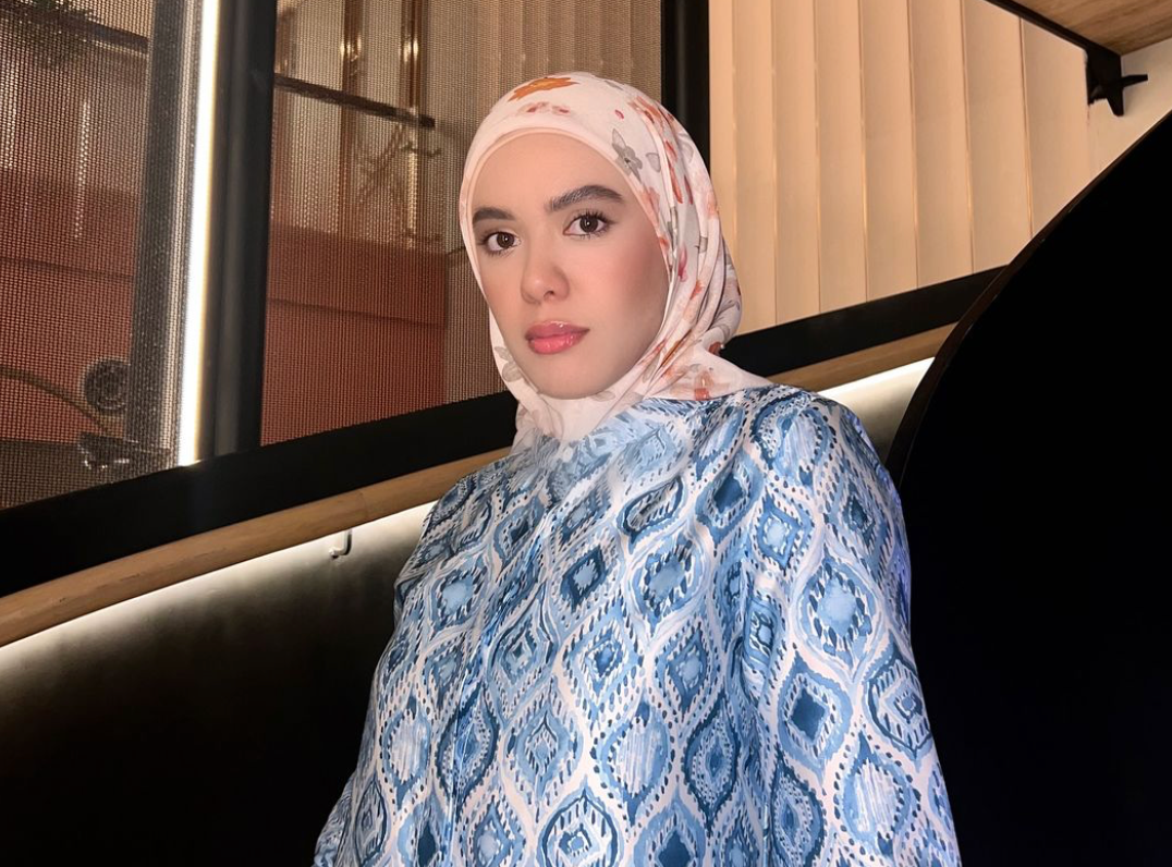 Julia Farhana Dedah Ada Penerbit Minta Buka Tudung