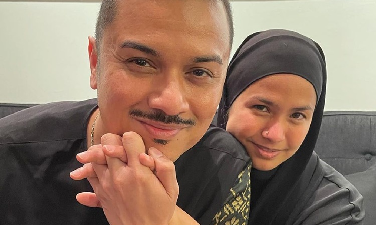 18 Tahun Kahwin, Fazley Yaakob Sah Cerai