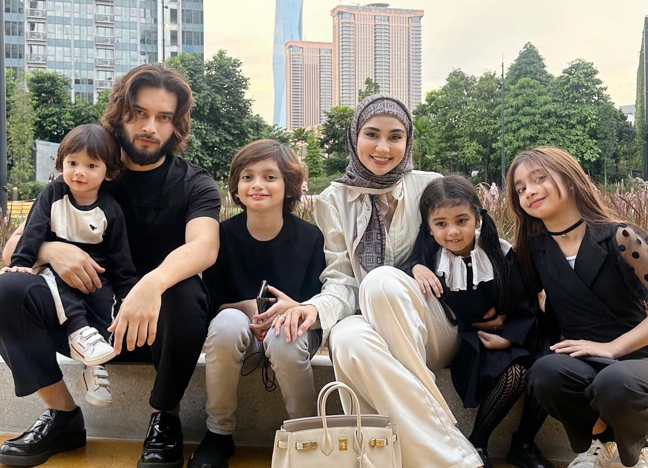 Wawa Zainal & Aeril Zafrel Hadiahkan Anak Kondominium Sempena Hari Jadi