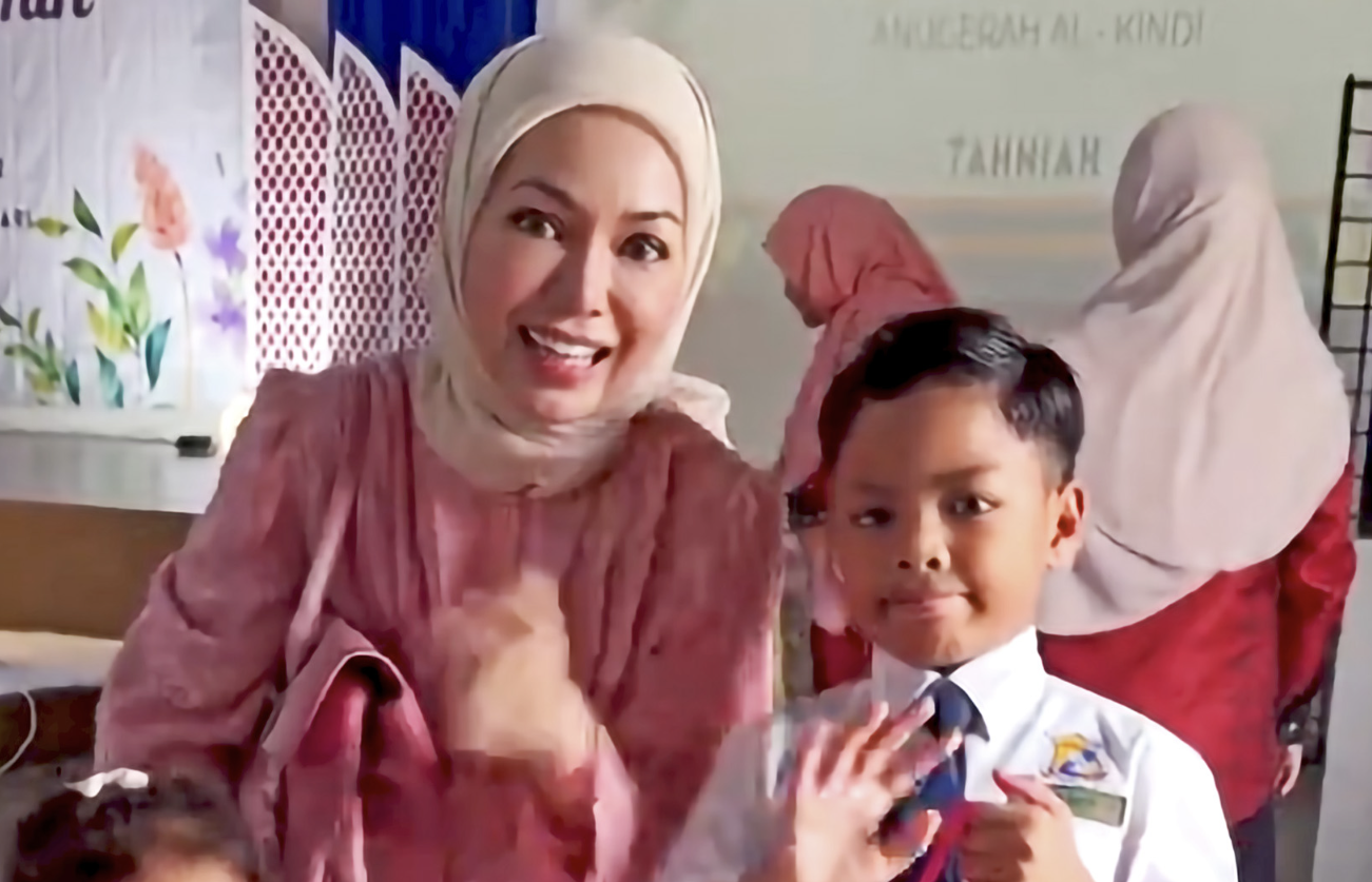 Tak Hantar Anak Sekolah Swasta, Nad Zainal Yakin Didikan & Disiplin Awal Dari Rumah