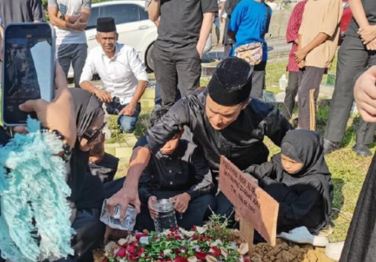 “Aisy Akan Ke Syurga, Semoga Dia Tarik Kami Semua Ke Sana”